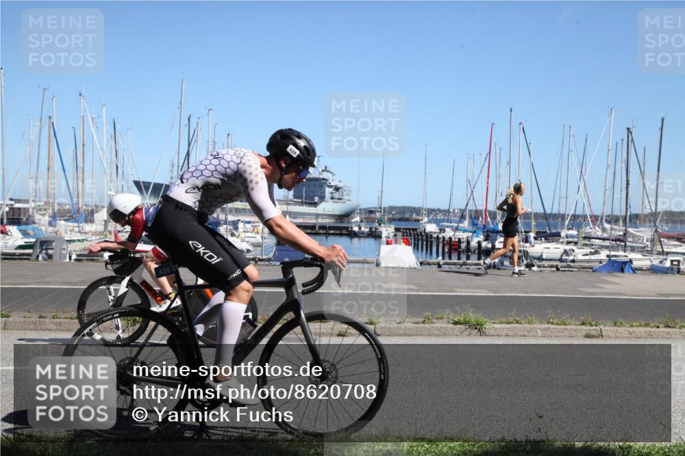 17.08.2025 - KN Förde Triathlon 2025 Yannick Fuchs http://msf.ph/oto/8620708 17.08.2025 12:50:41 Radfahren 395, 403, 439, 450 meine-sportfotos.de