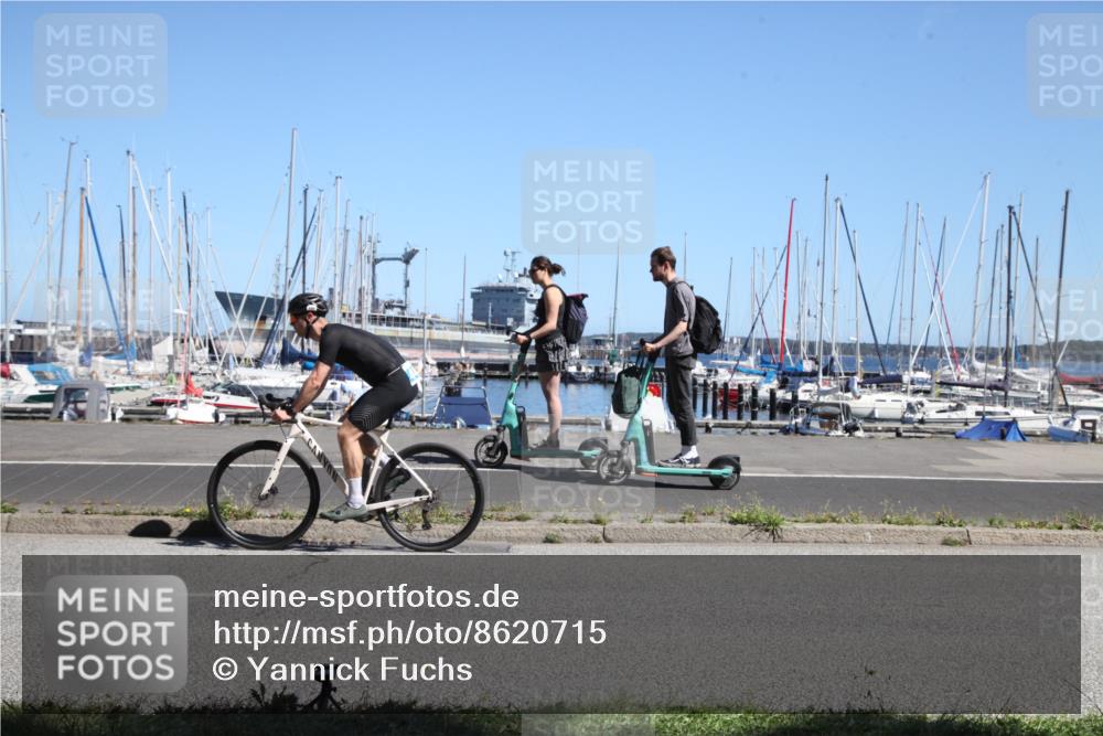 17.08.2025 - KN Förde Triathlon 2025 Yannick Fuchs http://msf.ph/oto/8620715 17.08.2025 12:51:13 Radfahren 424, 425, 446, 454, 464 meine-sportfotos.de