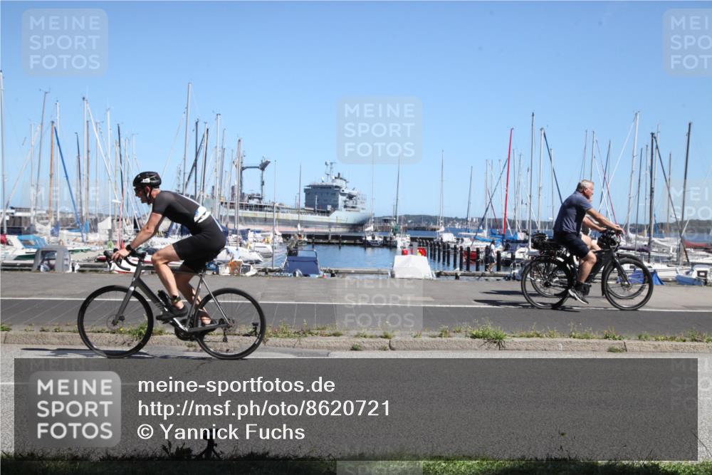 17.08.2025 - KN Förde Triathlon 2025 Yannick Fuchs http://msf.ph/oto/8620721 17.08.2025 12:51:40 Radfahren 408, 434, 458, 466 meine-sportfotos.de
