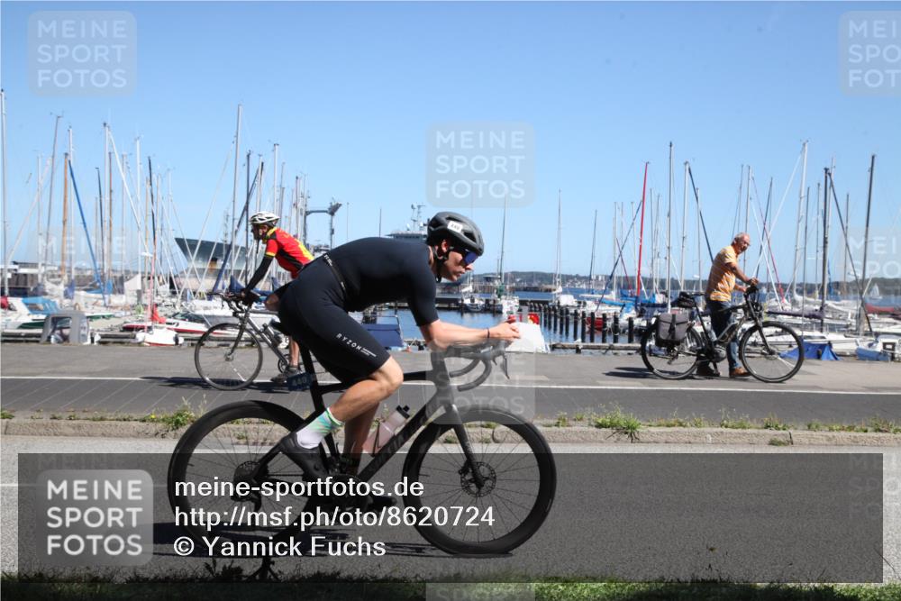 17.08.2025 - KN Förde Triathlon 2025 Yannick Fuchs http://msf.ph/oto/8620724 17.08.2025 12:51:51 Radfahren 430, 440, 473 meine-sportfotos.de