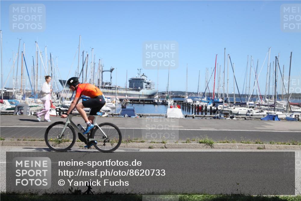 17.08.2025 - KN Förde Triathlon 2025 Yannick Fuchs http://msf.ph/oto/8620733 17.08.2025 12:52:17 Radfahren 395, 428, 437, 448, 450, 472 meine-sportfotos.de
