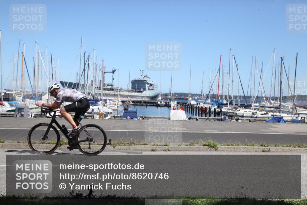 17.08.2025 - KN Förde Triathlon 2025 Yannick Fuchs http://msf.ph/oto/8620746 17.08.2025 12:52:56 Radfahren 402, 404, 445, 460, 464 meine-sportfotos.de