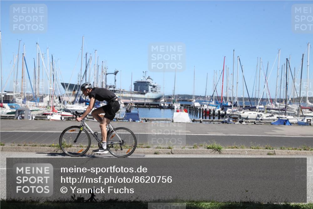 17.08.2025 - KN Förde Triathlon 2025 Yannick Fuchs http://msf.ph/oto/8620756 17.08.2025 12:53:32 Radfahren 411, 430, 435, 436, 461, 473, 476, 509 meine-sportfotos.de