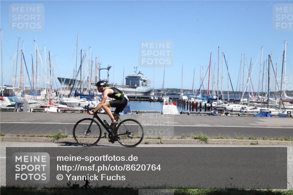 17.08.2025 - KN Förde Triathlon 2025 Yannick Fuchs http://msf.ph/oto/8620764 17.08.2025 12:53:43 Radfahren 401, 418, 432, 452, 465, 471, 472, 493 meine-sportfotos.de