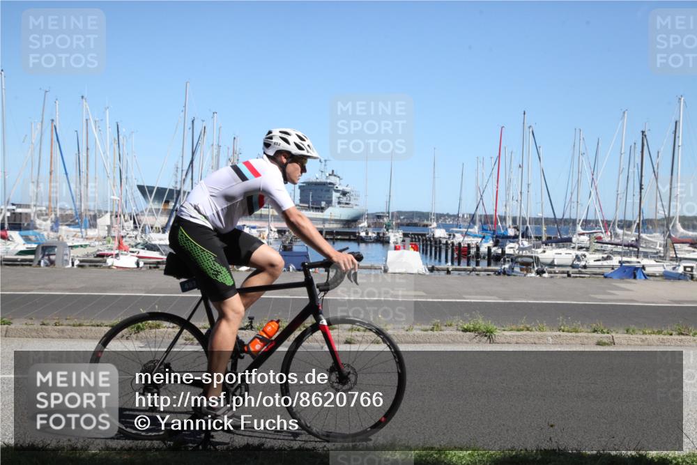 17.08.2025 - KN Förde Triathlon 2025 Yannick Fuchs http://msf.ph/oto/8620766 17.08.2025 12:53:44 Radfahren 401, 418, 432, 452, 465, 471, 472, 493 meine-sportfotos.de