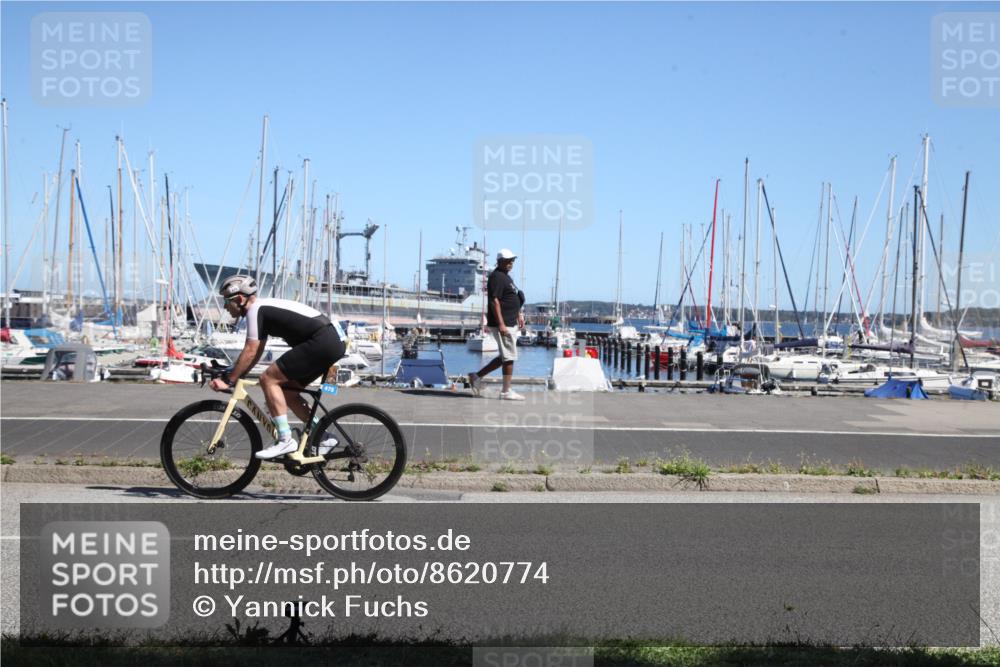 17.08.2025 - KN Förde Triathlon 2025 Yannick Fuchs http://msf.ph/oto/8620774 17.08.2025 12:54:19 Radfahren 398, 409, 412, 453, 459, 470, 475 meine-sportfotos.de