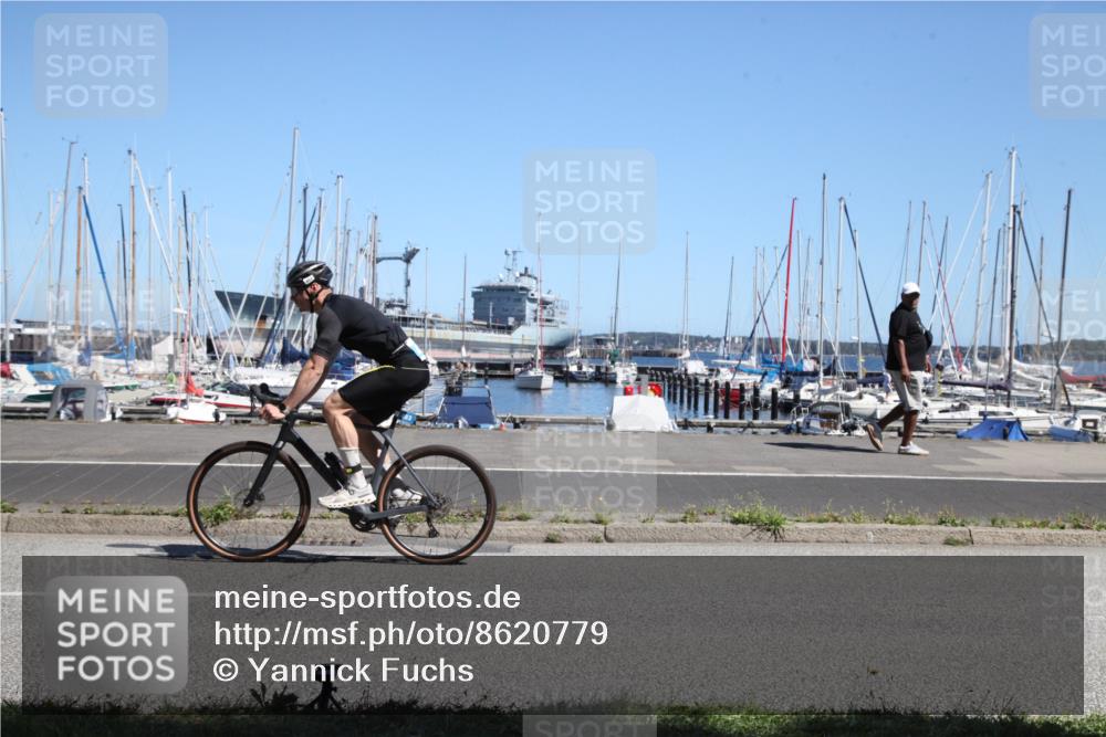 17.08.2025 - KN Förde Triathlon 2025 Yannick Fuchs http://msf.ph/oto/8620779 17.08.2025 12:54:22 Radfahren 398, 402, 409, 412, 453, 459, 460, 470, 475 meine-sportfotos.de