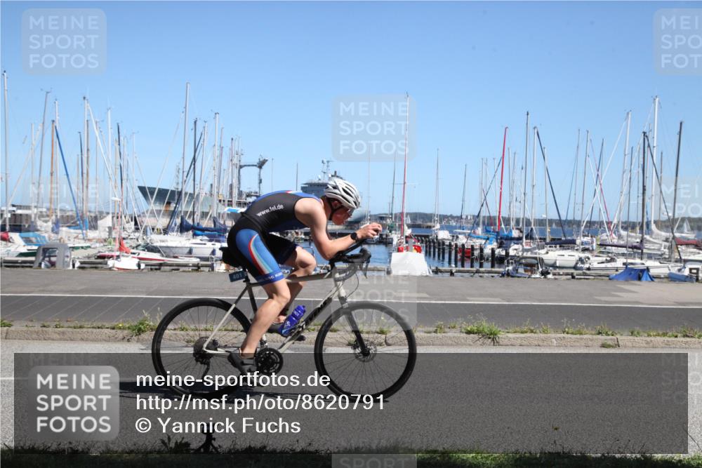 17.08.2025 - KN Förde Triathlon 2025 Yannick Fuchs http://msf.ph/oto/8620791 17.08.2025 12:55:00 Radfahren 396, 401, 411, 418, 435, 443, 461, 462, 483, 498 meine-sportfotos.de