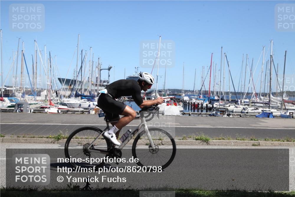 17.08.2025 - KN Förde Triathlon 2025 Yannick Fuchs http://msf.ph/oto/8620798 17.08.2025 12:55:07 Radfahren 396, 401, 411, 418, 435, 436, 461, 462, 471, 476, 482, 483, 491, 509 meine-sportfotos.de