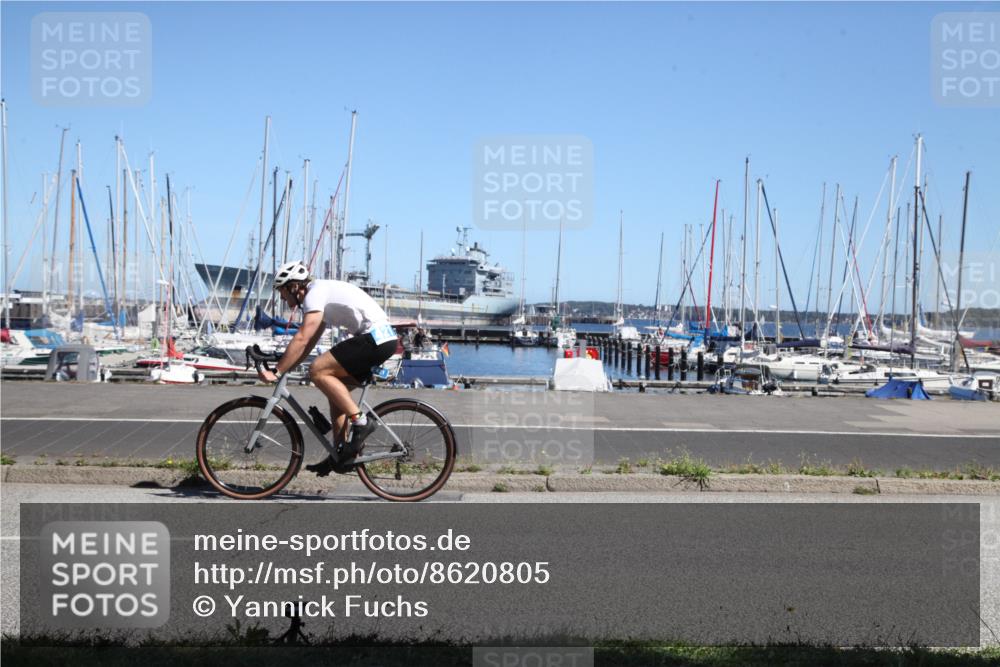 17.08.2025 - KN Förde Triathlon 2025 Yannick Fuchs http://msf.ph/oto/8620805 17.08.2025 12:55:29 Radfahren 406, 421, 465 meine-sportfotos.de