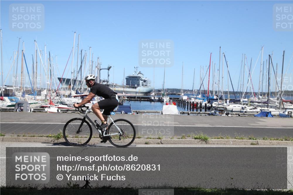 17.08.2025 - KN Förde Triathlon 2025 Yannick Fuchs http://msf.ph/oto/8620831 17.08.2025 12:56:45 Radfahren 396, 420, 462, 477, 480, 496, 498, 500, 504, 507 meine-sportfotos.de