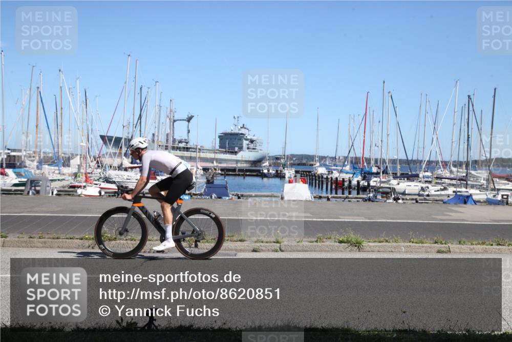 17.08.2025 - KN Förde Triathlon 2025 Yannick Fuchs http://msf.ph/oto/8620851 17.08.2025 12:57:41 Radfahren 397, 423, 427, 529, 544 meine-sportfotos.de