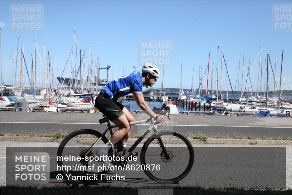 17.08.2025 - KN Förde Triathlon 2025 Yannick Fuchs http://msf.ph/oto/8620876 17.08.2025 12:58:36 Radfahren 419, 477, 480, 496 meine-sportfotos.de