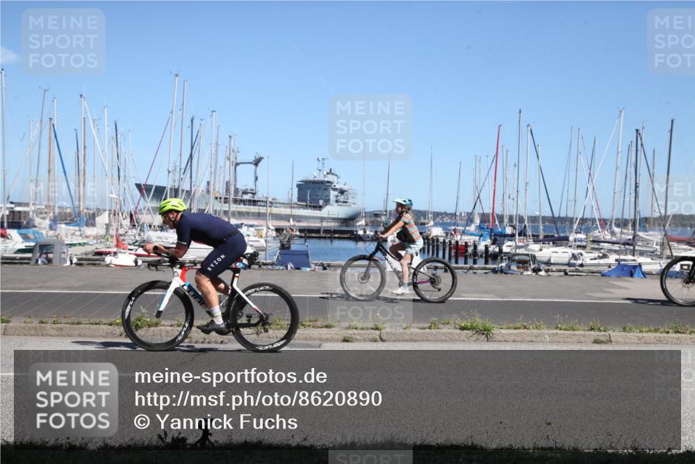 17.08.2025 - KN Förde Triathlon 2025 Yannick Fuchs http://msf.ph/oto/8620890 17.08.2025 12:59:15 Radfahren 397, 410, 423, 427, 431, 447, 519, 529 meine-sportfotos.de