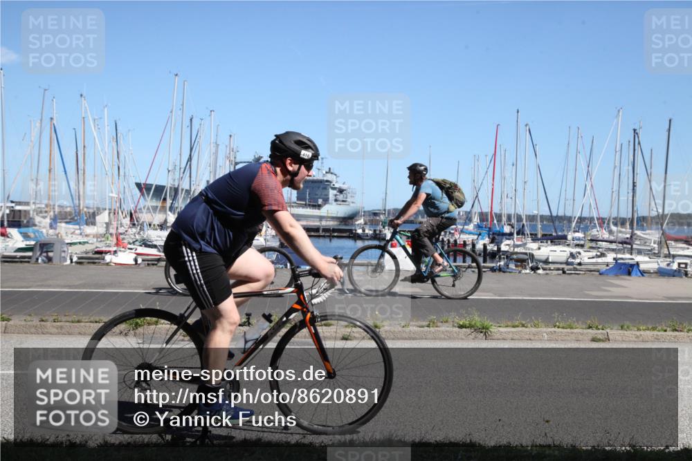 17.08.2025 - KN Förde Triathlon 2025 Yannick Fuchs http://msf.ph/oto/8620891 17.08.2025 12:59:16 Radfahren 397, 410, 423, 427, 431, 447, 519, 529, 532 meine-sportfotos.de