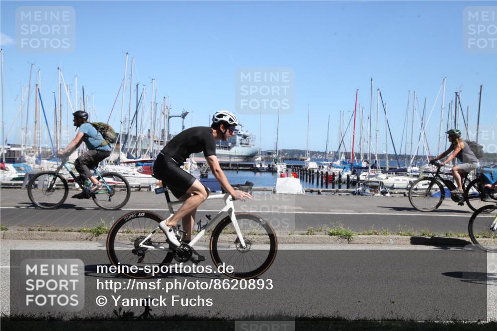 17.08.2025 - KN Förde Triathlon 2025 Yannick Fuchs http://msf.ph/oto/8620893 17.08.2025 12:59:17 Radfahren 397, 410, 423, 427, 431, 447, 519, 529, 532 meine-sportfotos.de