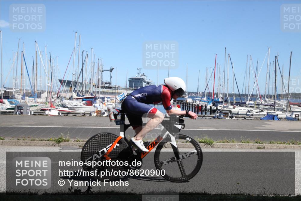 17.08.2025 - KN Förde Triathlon 2025 Yannick Fuchs http://msf.ph/oto/8620900 17.08.2025 12:59:43 Radfahren 403, 408, 433, 440 meine-sportfotos.de