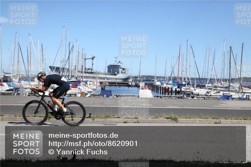 17.08.2025 - KN Förde Triathlon 2025 Yannick Fuchs http://msf.ph/oto/8620901 17.08.2025 12:59:49 Radfahren 403, 408, 440, 457, 511 meine-sportfotos.de