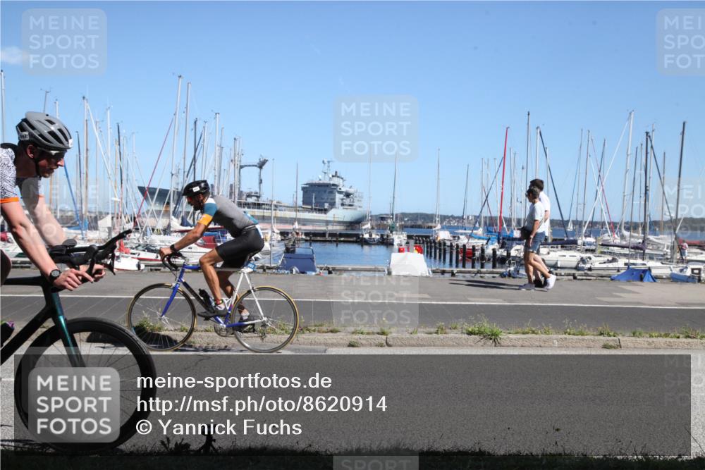 17.08.2025 - KN Förde Triathlon 2025 Yannick Fuchs http://msf.ph/oto/8620914 17.08.2025 13:00:22 Radfahren 439, 441, 442, 445, 450, 456, 466, 478, 502, 527 meine-sportfotos.de
