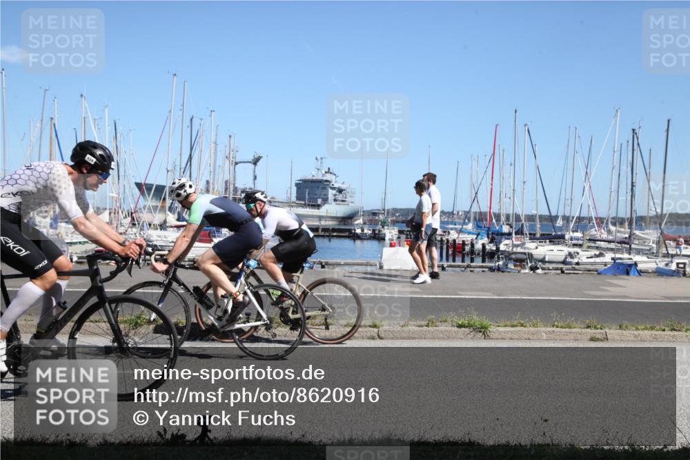 17.08.2025 - KN Förde Triathlon 2025 Yannick Fuchs http://msf.ph/oto/8620916 17.08.2025 13:00:23 Radfahren 439, 441, 442, 445, 450, 456, 466, 478, 502, 527 meine-sportfotos.de