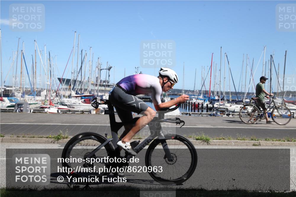 17.08.2025 - KN Förde Triathlon 2025 Yannick Fuchs http://msf.ph/oto/8620963 17.08.2025 13:02:15 Radfahren 402, 404, 418, 467, 512, 516, 522, 523, 527, 546 meine-sportfotos.de