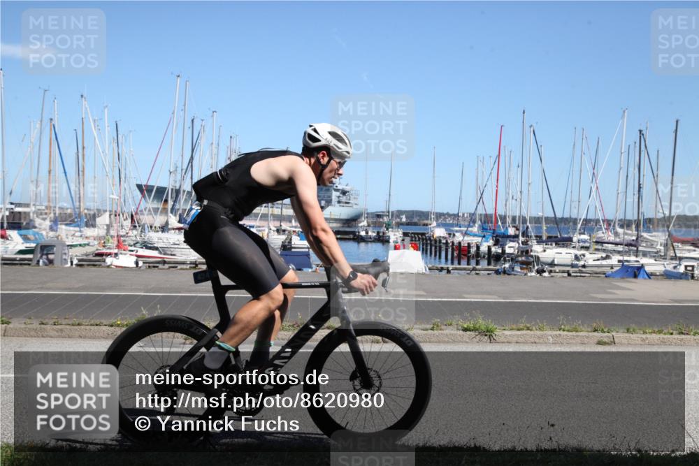 17.08.2025 - KN Förde Triathlon 2025 Yannick Fuchs http://msf.ph/oto/8620980 17.08.2025 13:02:50 Radfahren 434, 469, 484 meine-sportfotos.de
