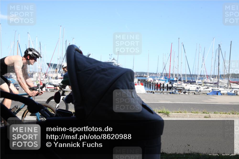 17.08.2025 - KN Förde Triathlon 2025 Yannick Fuchs http://msf.ph/oto/8620988 17.08.2025 13:03:11 Radfahren 398, 435, 437, 464, 473, 494, 509, 514, 515, 517, 520, 524, 549 meine-sportfotos.de