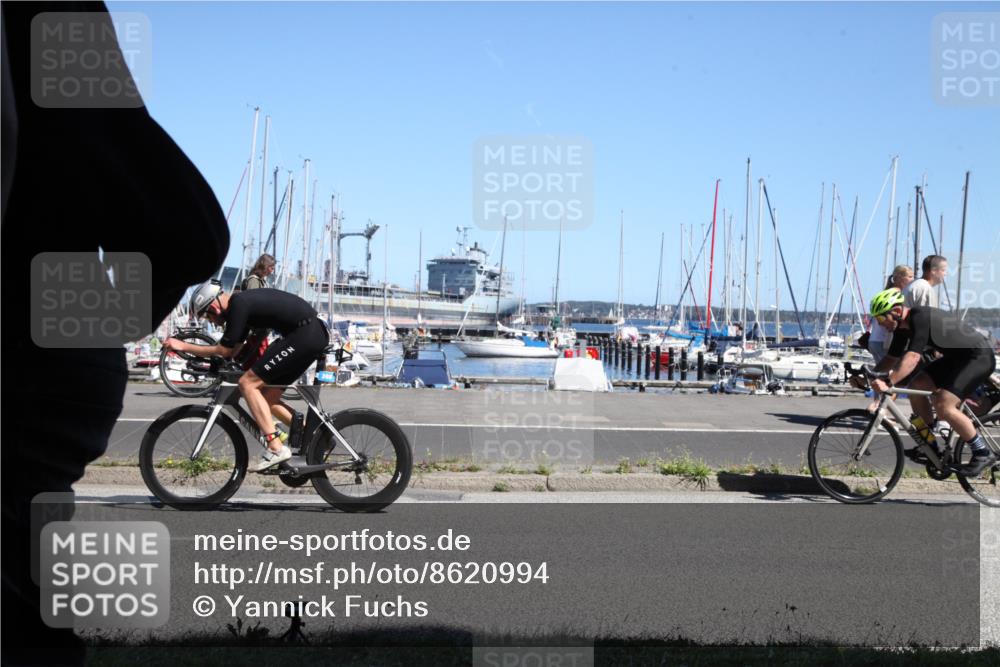 17.08.2025 - KN Förde Triathlon 2025 Yannick Fuchs http://msf.ph/oto/8620994 17.08.2025 13:03:16 Radfahren 398, 435, 437, 448, 464, 494, 509, 514, 515, 520, 524, 549 meine-sportfotos.de