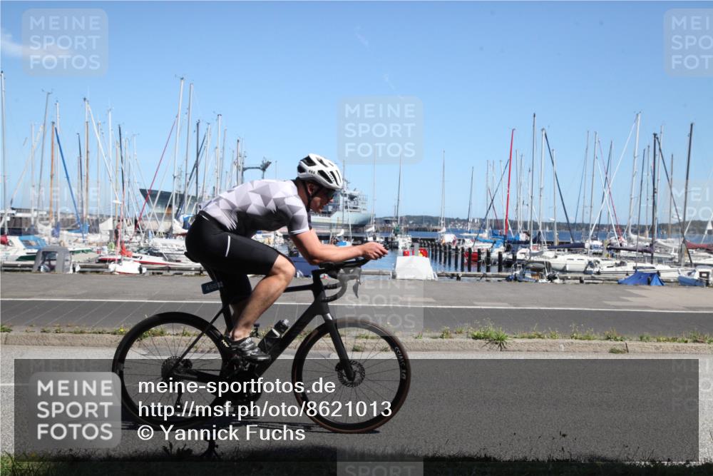 17.08.2025 - KN Förde Triathlon 2025 Yannick Fuchs http://msf.ph/oto/8621013 17.08.2025 13:03:58 Radfahren 401, 409, 411, 412, 460, 461, 467 meine-sportfotos.de