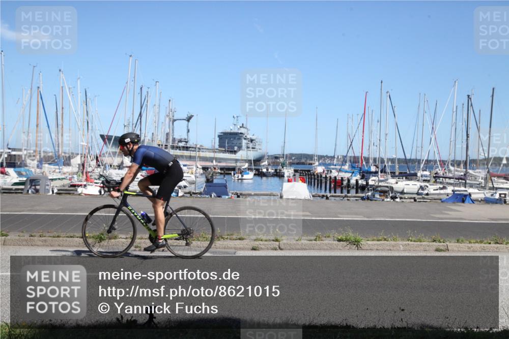 17.08.2025 - KN Förde Triathlon 2025 Yannick Fuchs http://msf.ph/oto/8621015 17.08.2025 13:04:00 Radfahren 401, 409, 411, 412, 460, 461, 467 meine-sportfotos.de