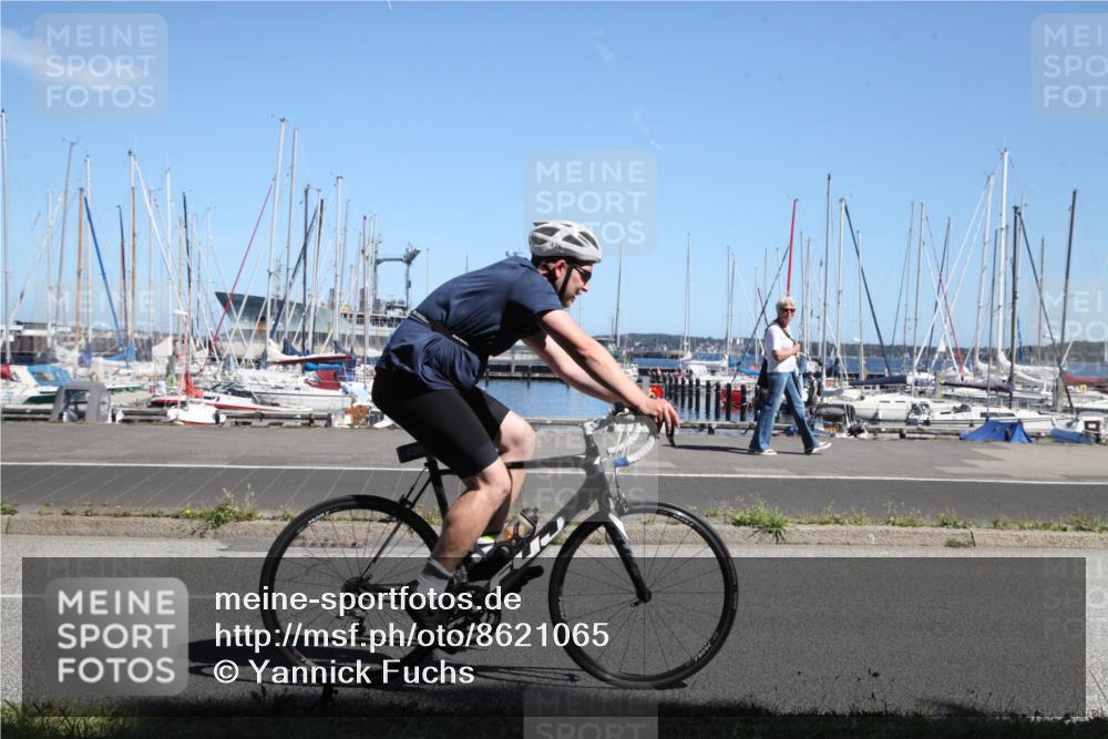 17.08.2025 - KN Förde Triathlon 2025 Yannick Fuchs http://msf.ph/oto/8621065 17.08.2025 13:05:59 Radfahren 421, 436, 455, 533 meine-sportfotos.de