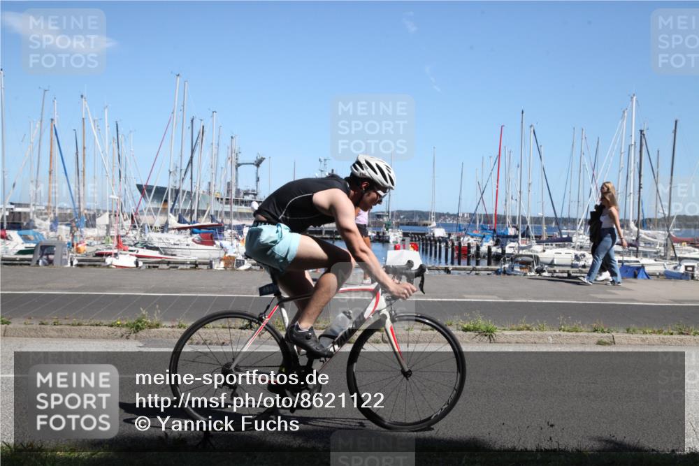 17.08.2025 - KN Förde Triathlon 2025 Yannick Fuchs http://msf.ph/oto/8621122 17.08.2025 13:08:03 Radfahren 419, 490, 526 meine-sportfotos.de