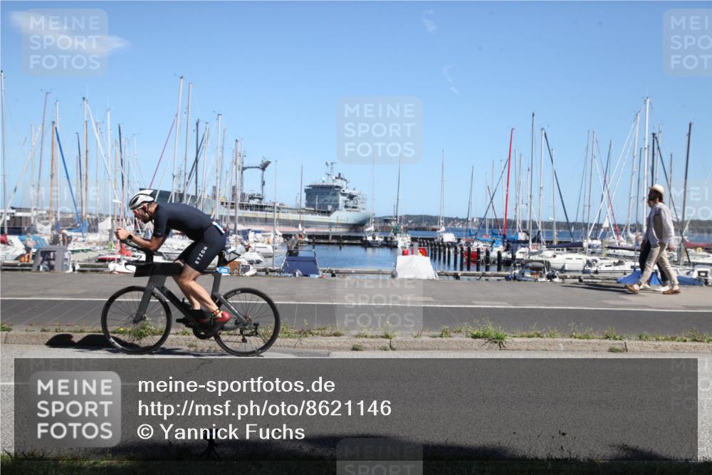 17.08.2025 - KN Förde Triathlon 2025 Yannick Fuchs http://msf.ph/oto/8621146 17.08.2025 13:08:45 Radfahren 425, 427, 428, 433, 454, 532 meine-sportfotos.de