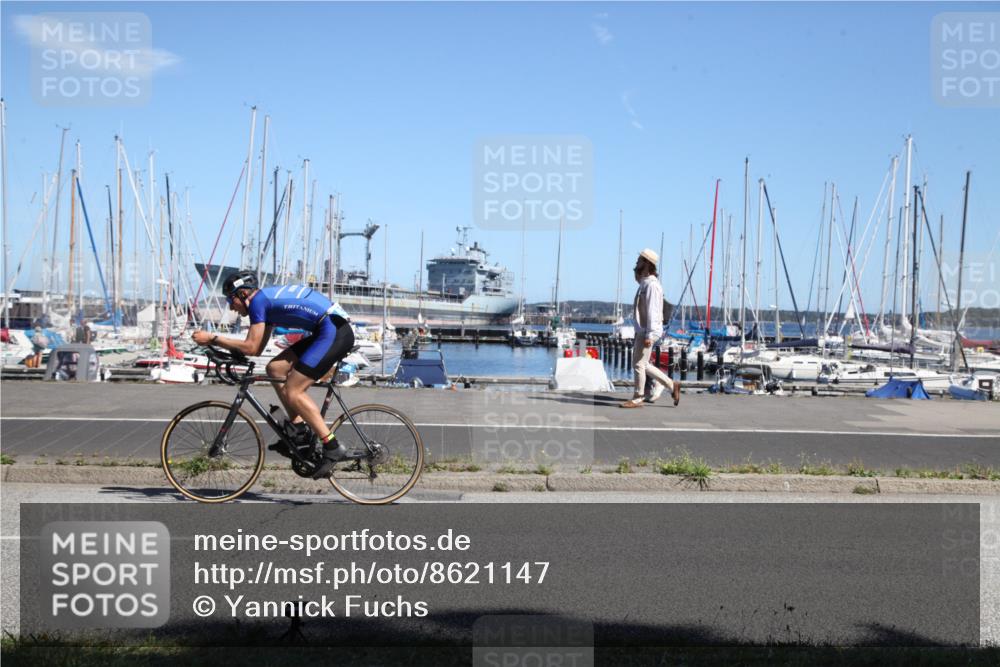 17.08.2025 - KN Förde Triathlon 2025 Yannick Fuchs http://msf.ph/oto/8621147 17.08.2025 13:08:48 Radfahren 425, 427, 428, 433, 454, 532 meine-sportfotos.de