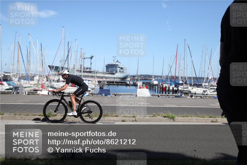 17.08.2025 - KN Förde Triathlon 2025 Yannick Fuchs http://msf.ph/oto/8621212 17.08.2025 13:11:34 Radfahren 402, 411, 416, 460, 461, 467, 502, 510, 520 meine-sportfotos.de