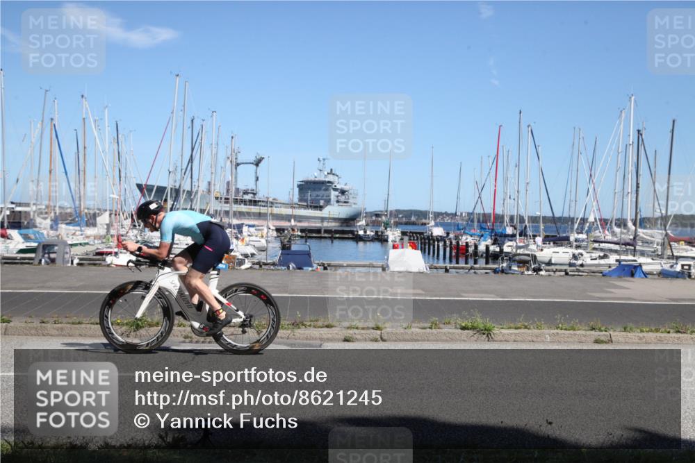 17.08.2025 - KN Förde Triathlon 2025 Yannick Fuchs http://msf.ph/oto/8621245 17.08.2025 13:12:57 Radfahren 395, 401, 406, 411, 435, 446, 452, 460, 509, 512, 517, 535 meine-sportfotos.de