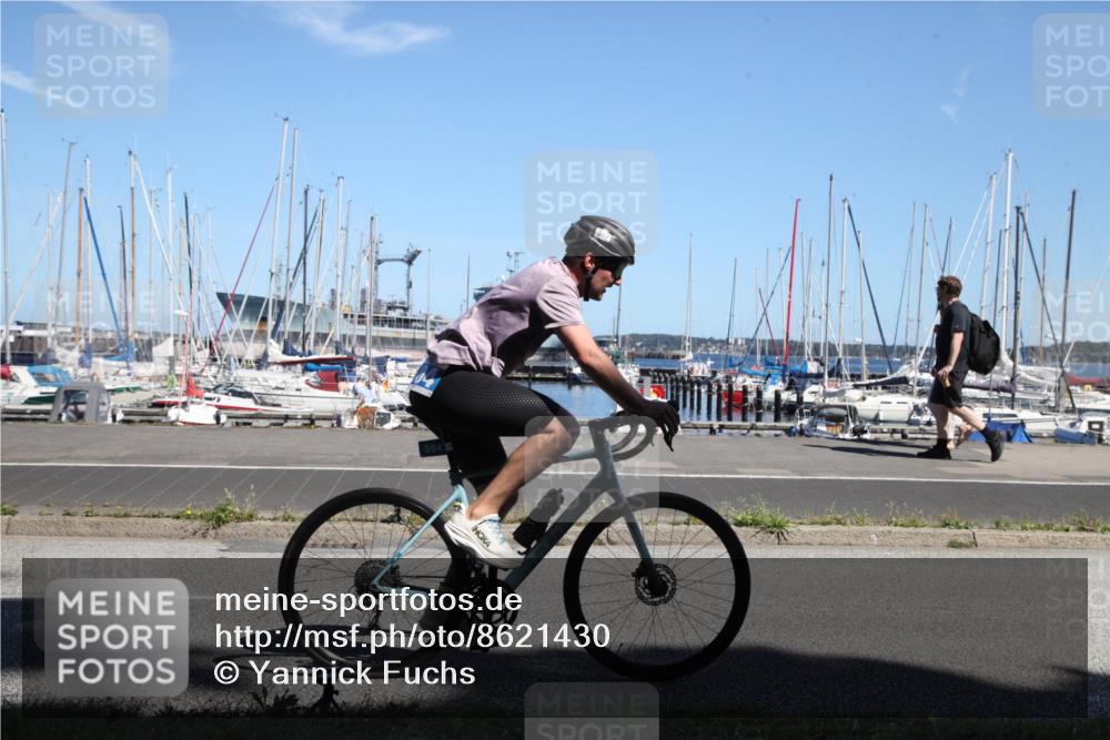 17.08.2025 - KN Förde Triathlon 2025 Yannick Fuchs http://msf.ph/oto/8621430 17.08.2025 13:19:57 Radfahren 424, 504, 519 meine-sportfotos.de