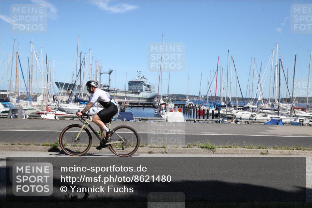 17.08.2025 - KN Förde Triathlon 2025 Yannick Fuchs http://msf.ph/oto/8621480 17.08.2025 13:22:21 Radfahren 464, 475, 511, 527 meine-sportfotos.de
