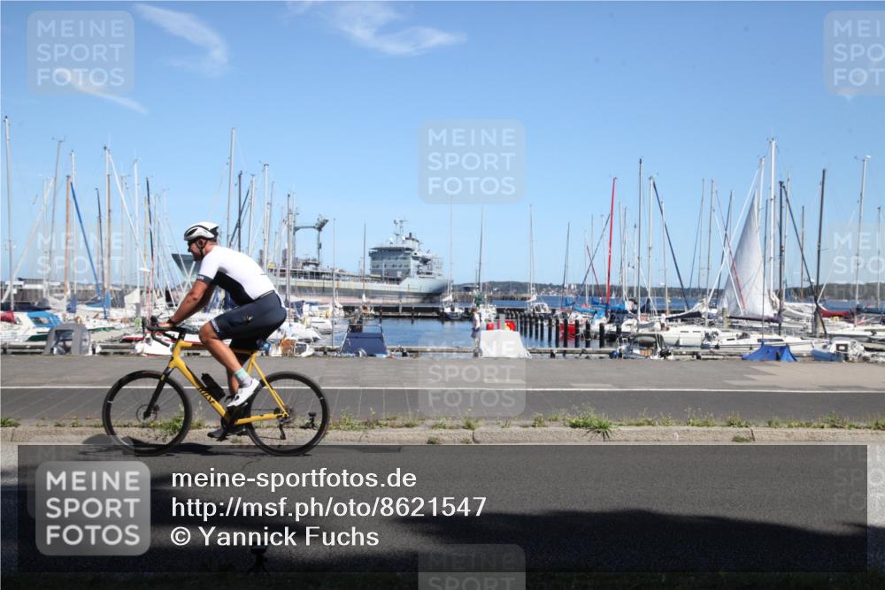17.08.2025 - KN Förde Triathlon 2025 Yannick Fuchs http://msf.ph/oto/8621547 17.08.2025 13:25:35 Radfahren 427, 500, 518, 532, 549 meine-sportfotos.de