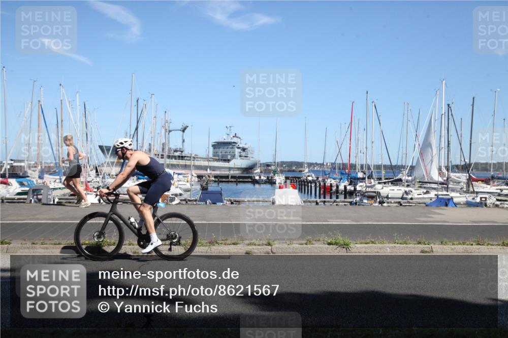 17.08.2025 - KN Förde Triathlon 2025 Yannick Fuchs http://msf.ph/oto/8621567 17.08.2025 13:26:35 Radfahren 462, 507, 513 meine-sportfotos.de