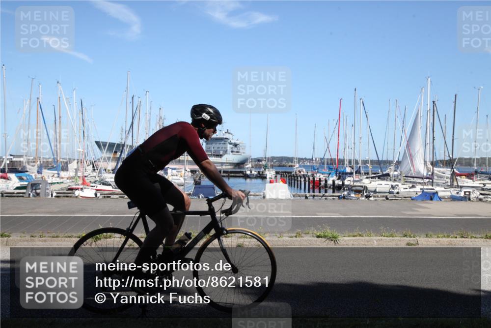 17.08.2025 - KN Förde Triathlon 2025 Yannick Fuchs http://msf.ph/oto/8621581 17.08.2025 13:27:07 Radfahren 427, 459, 487, 498, 500, 505, 506, 523, 532 meine-sportfotos.de