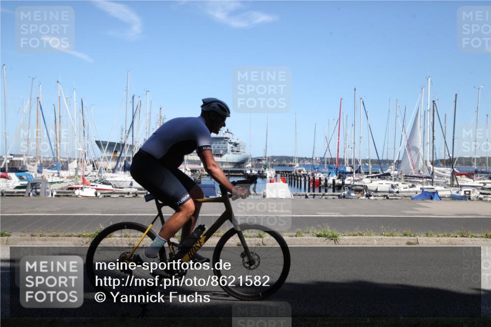 17.08.2025 - KN Förde Triathlon 2025 Yannick Fuchs http://msf.ph/oto/8621582 17.08.2025 13:27:09 Radfahren 427, 459, 487, 500, 505, 506, 518, 523, 532 meine-sportfotos.de