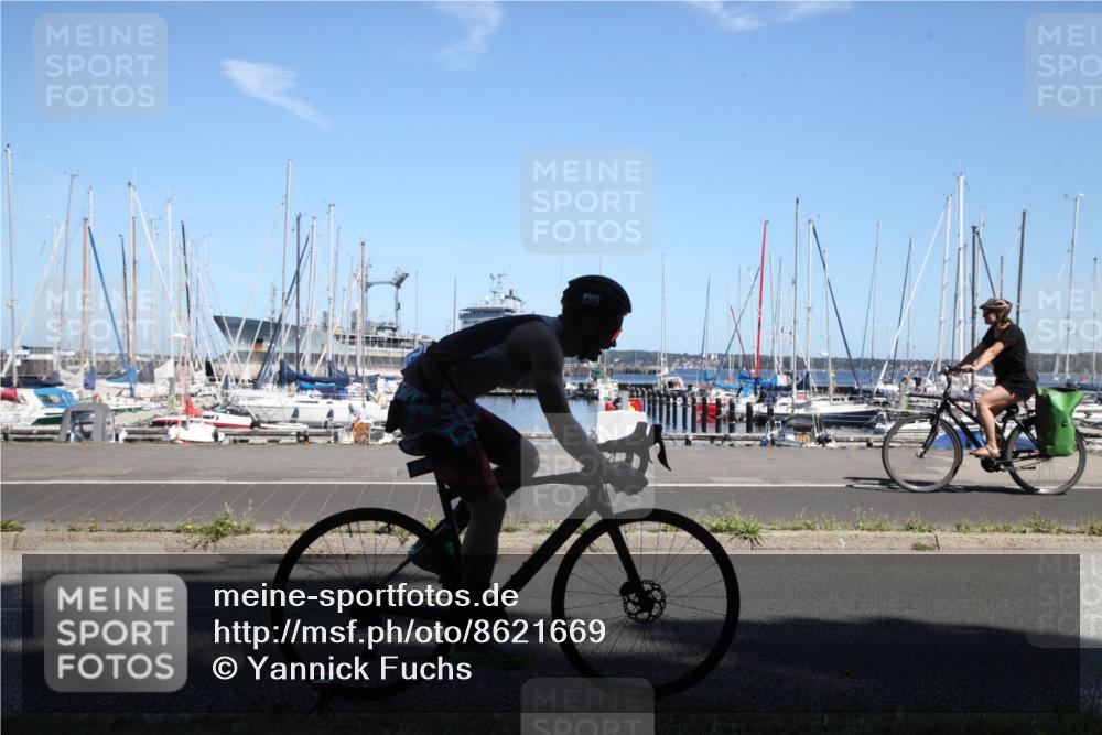 17.08.2025 - KN Förde Triathlon 2025 Yannick Fuchs http://msf.ph/oto/8621669 17.08.2025 13:34:02 Radfahren 494, 510, 512 meine-sportfotos.de