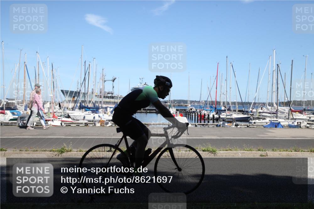 17.08.2025 - KN Förde Triathlon 2025 Yannick Fuchs http://msf.ph/oto/8621697 17.08.2025 13:37:38 Radfahren 533, 547 meine-sportfotos.de