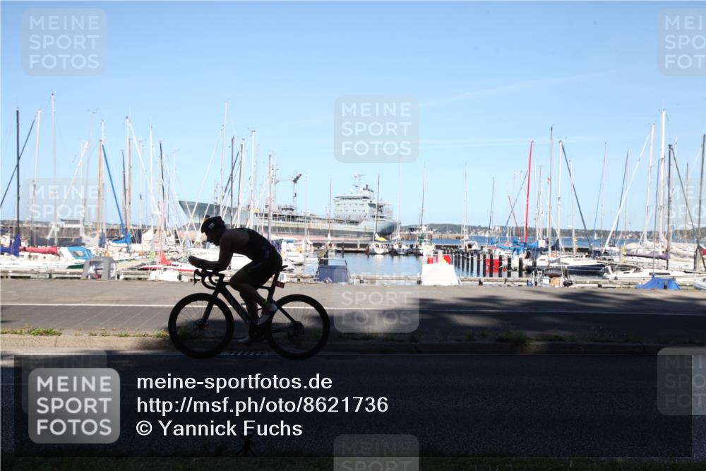 17.08.2025 - KN Förde Triathlon 2025 Yannick Fuchs http://msf.ph/oto/8621736 17.08.2025 14:55:10 Radfahren 2, 6, 14 meine-sportfotos.de