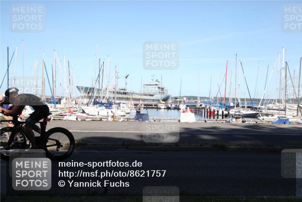 17.08.2025 - KN Förde Triathlon 2025 Yannick Fuchs http://msf.ph/oto/8621757 17.08.2025 14:56:49 Radfahren 1, 4, 6, 13, 17 meine-sportfotos.de