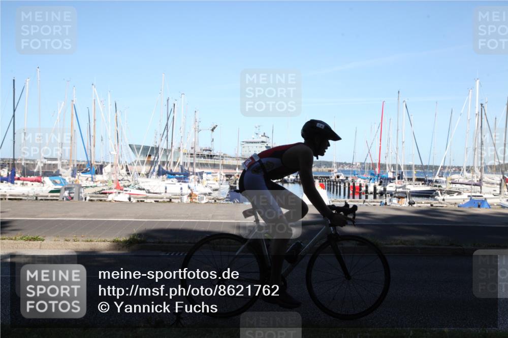 17.08.2025 - KN Förde Triathlon 2025 Yannick Fuchs http://msf.ph/oto/8621762 17.08.2025 14:57:29 Radfahren 7, 8 meine-sportfotos.de