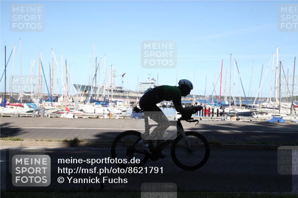 17.08.2025 - KN Förde Triathlon 2025 Yannick Fuchs http://msf.ph/oto/8621791 17.08.2025 15:03:39 Radfahren 22, 30 meine-sportfotos.de