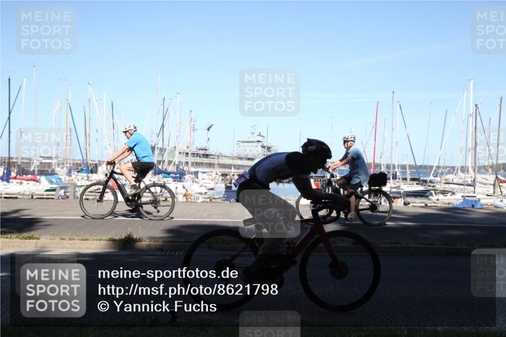17.08.2025 - KN Förde Triathlon 2025 Yannick Fuchs http://msf.ph/oto/8621798 17.08.2025 15:04:30 Radfahren 27, 34 meine-sportfotos.de