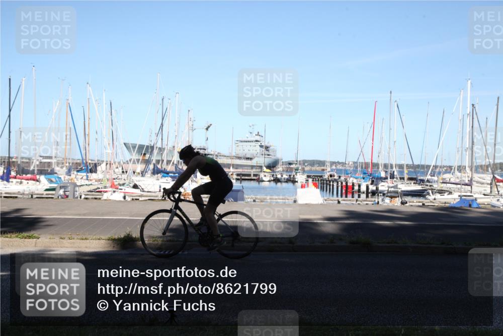 17.08.2025 - KN Förde Triathlon 2025 Yannick Fuchs http://msf.ph/oto/8621799 17.08.2025 15:04:34 Radfahren 27, 34 meine-sportfotos.de